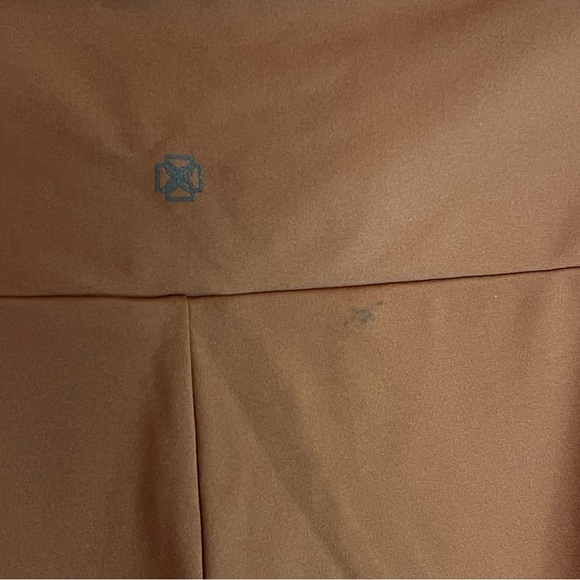 Devon Windsor Elsie High Waisted Cropped Workout Leggings Size LG Mocha Brown - Picture 4 of 8